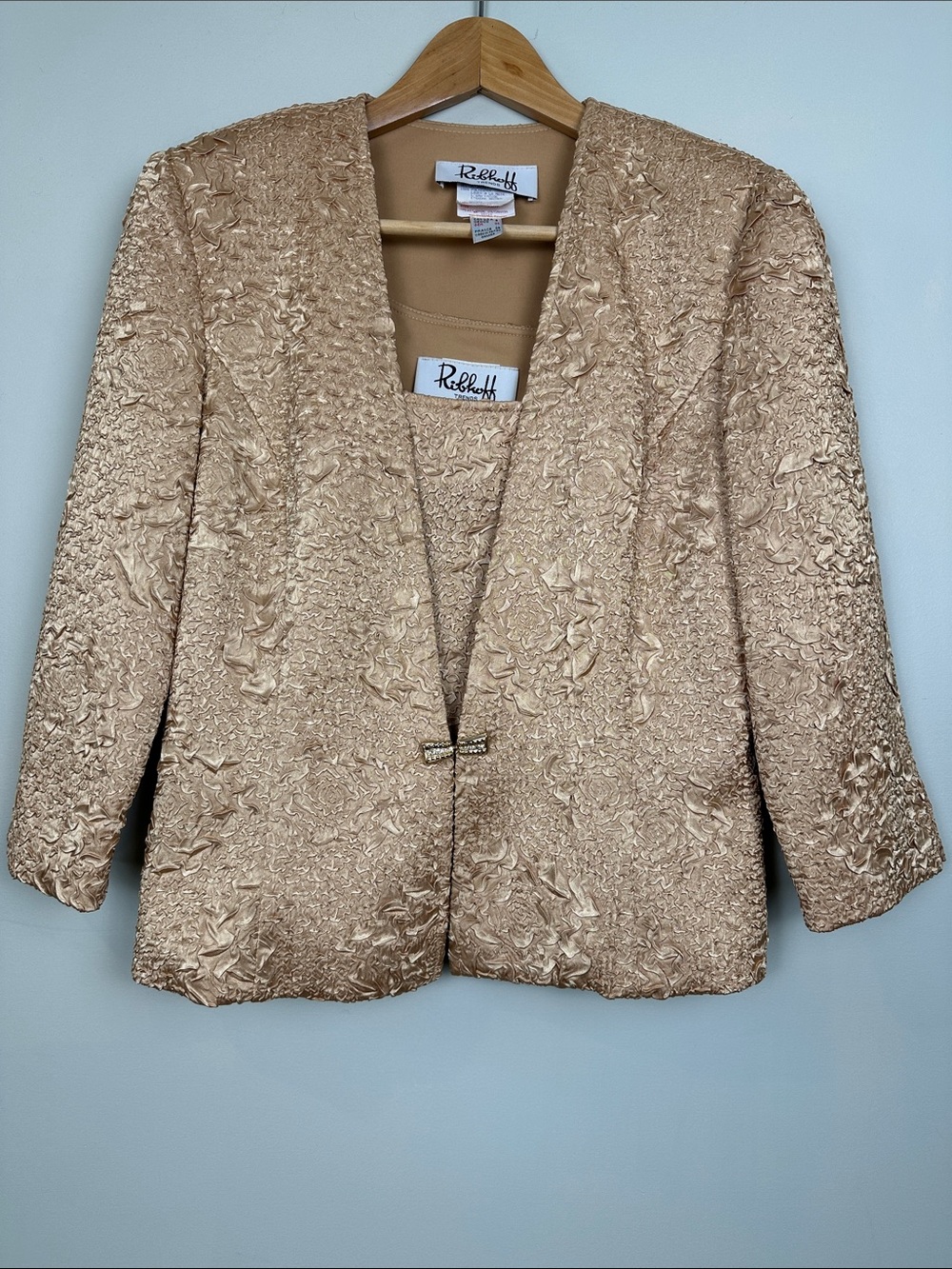 132. vintage Joseph Ribkoff jacket, and top set.